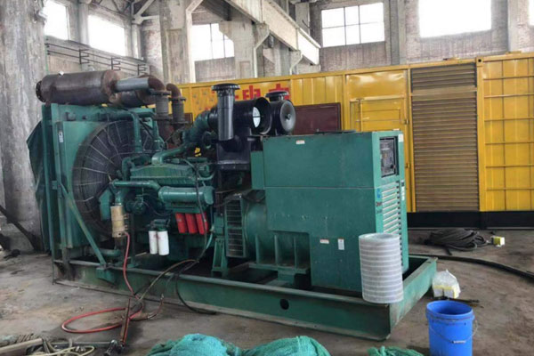 阿里发电机组的空气滤清器应该如何保养？