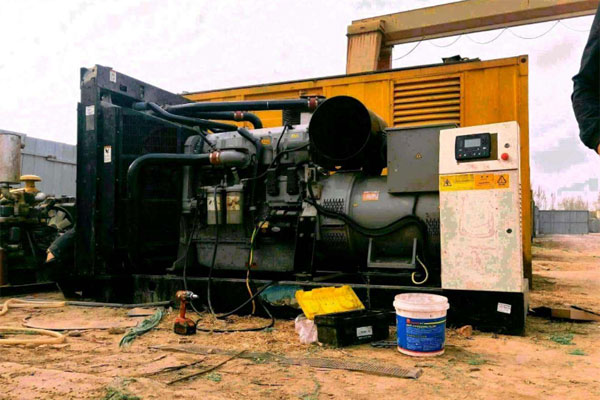 阿里柴油发电机组都有哪几种电压规格？