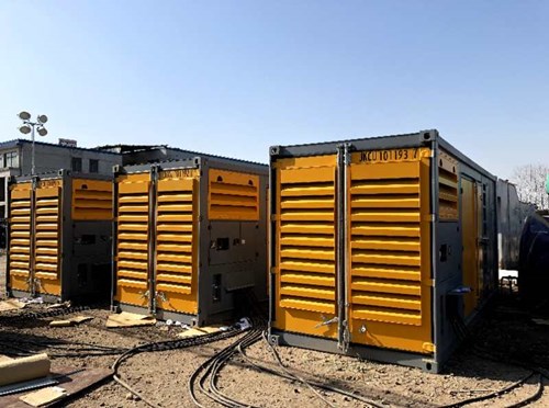 阿里防冻液的气味异常可能是由哪些原因导致的？