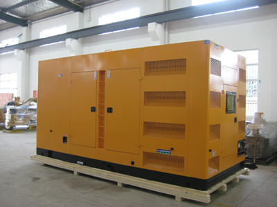 阿里不同类型的发电机组在冬季保养时的注意事项有何差异？