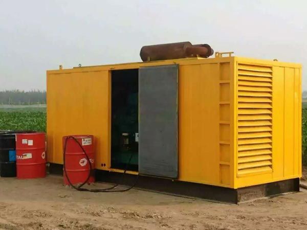 阿里如何判断柴油发电机的充电系统是否正常？