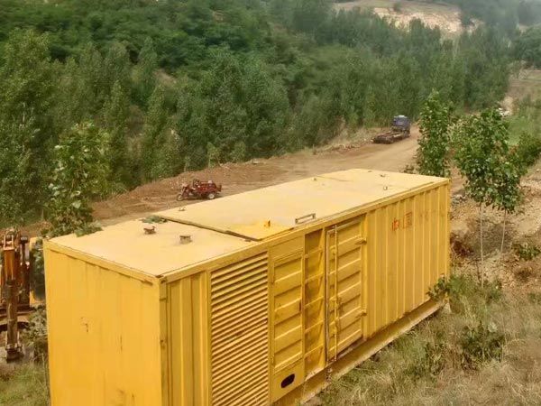 阿里柴油发电机组冬季日常维修注意事项？